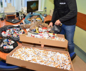 Pomorskie: Kryminalni przejęli wielkie ilości nielegalnych papierosów [ZDJĘCIA]
