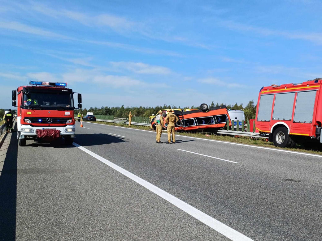 Grzegorz i Jakub zginęli w wypadku busa na autostradzie A4 [GALERIA]