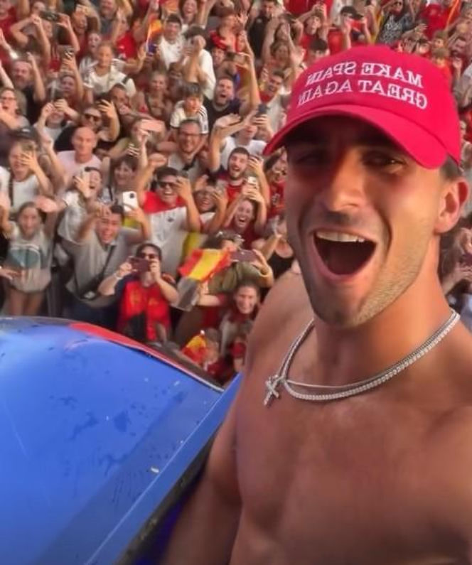 Ferran Torres zakpił z Donalda Trumpa w czasie fety w Madrycie