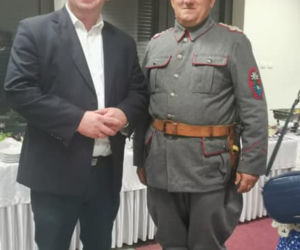 Poseł PiS na koncercie