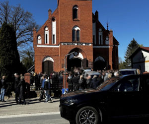 Bliscy pożegnali 14-letniego Mateusza
