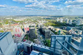 Taras widokowy na 36. piętrze wieżowca Atal Olimpijska w Katowicach