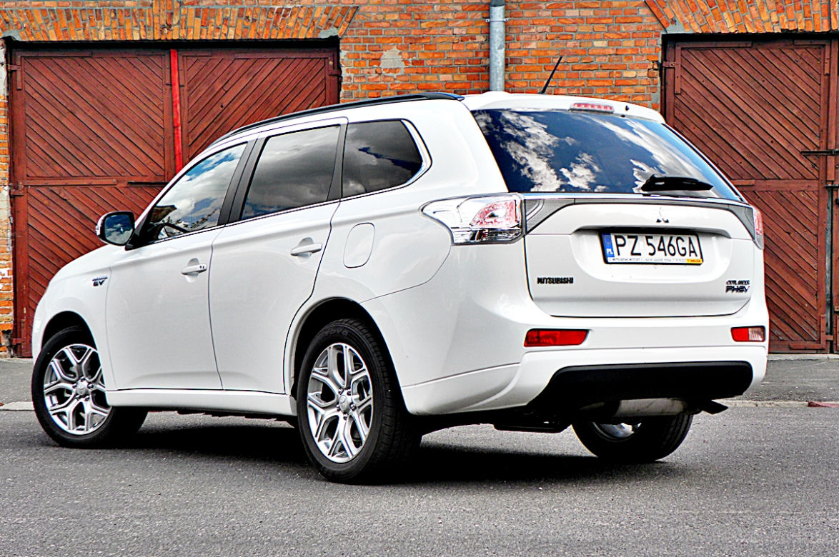 Mitsubishi Outlander PHEV