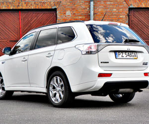Mitsubishi Outlander PHEV