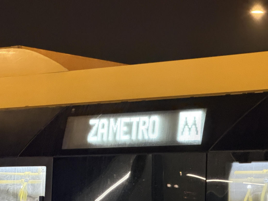 Woda zalała metro w Warszawie!