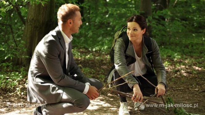 	M jak miłość odc. 1075. Sonia (Marta Król), Andrzej (Krystian Wieczorek)