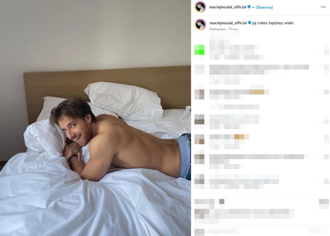 Maciej Musiał pręży klatę i rozpina spodnie
