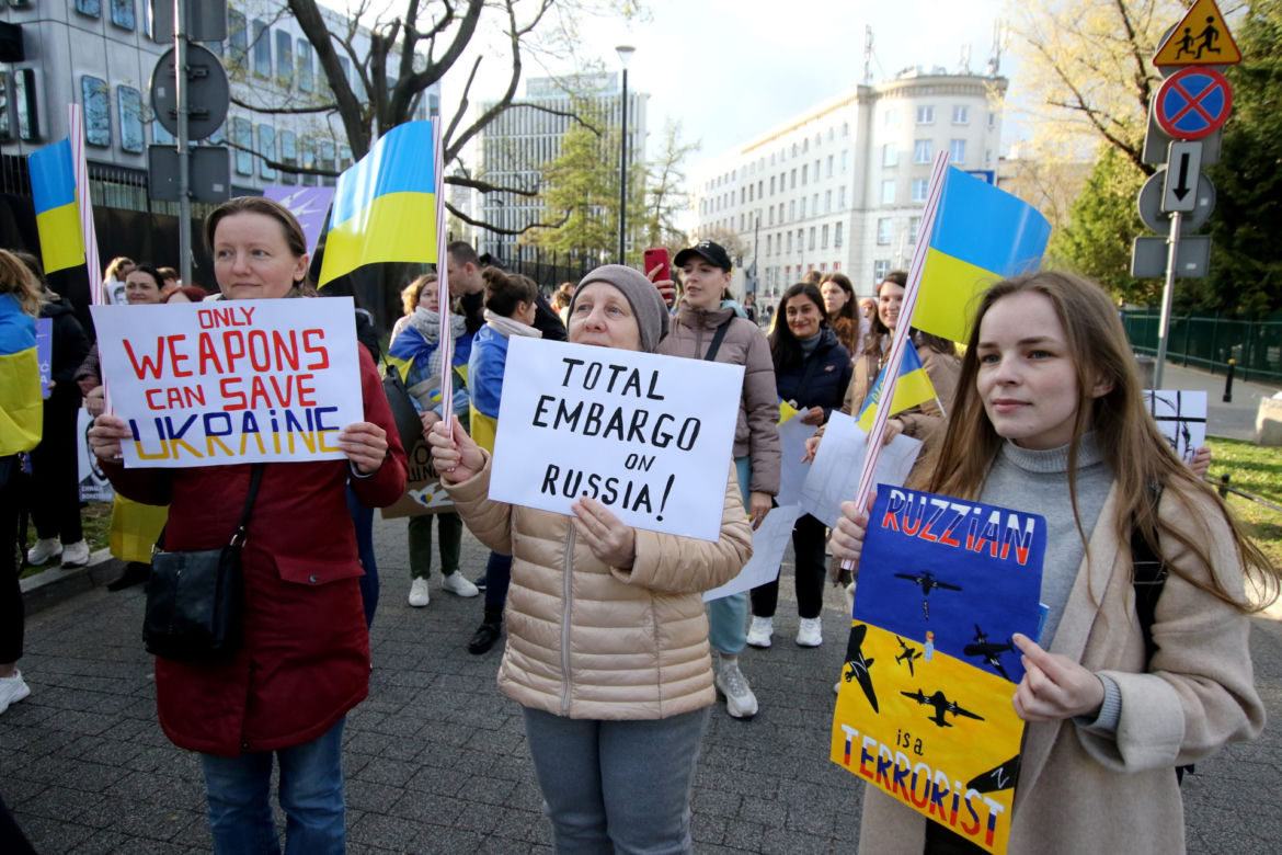  "Stop finansowaniu wojen". Manifestacja w Warszawie