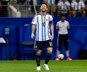 Lionel Messi zmarnował rzut karny w meczu Argentyny z Austrią. Piłka poleciała obok słupka