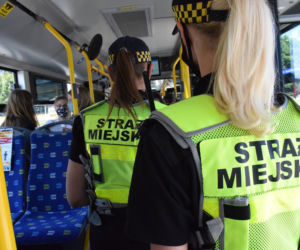 Nie nosisz maseczki? Będzie mandat. Straż Miejska wzięła się za kontrole