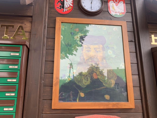 Kolorowe domy inspirowane twórczością Vincenta van Gogha zamieniły wieś liczącą zaledwie stu mieszkańców w prawdziwą atrakcję turystyczną