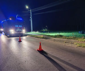 Tragiczny wypadek w gminie Miedziana Góra. Nie żyje 20-letni kierowca