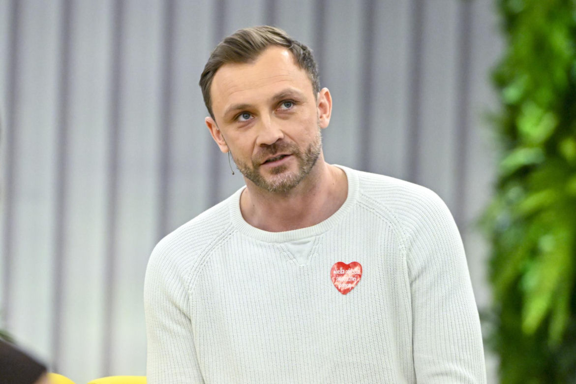 Pierwsza miłość. Kamil Nożyński dołącza do obsady. Zaskoczy widzów od pierwszego odcinka