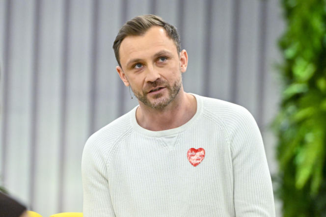 Pierwsza miłość. Kamil Nożyński dołącza do obsady. Zaskoczy widzów od pierwszego odcinka