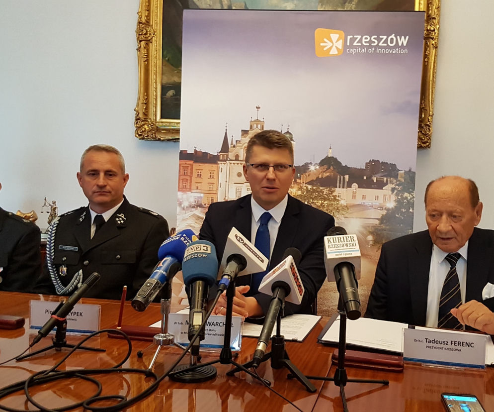 Szpital Miejski i OSP z wsparciem finansowym
