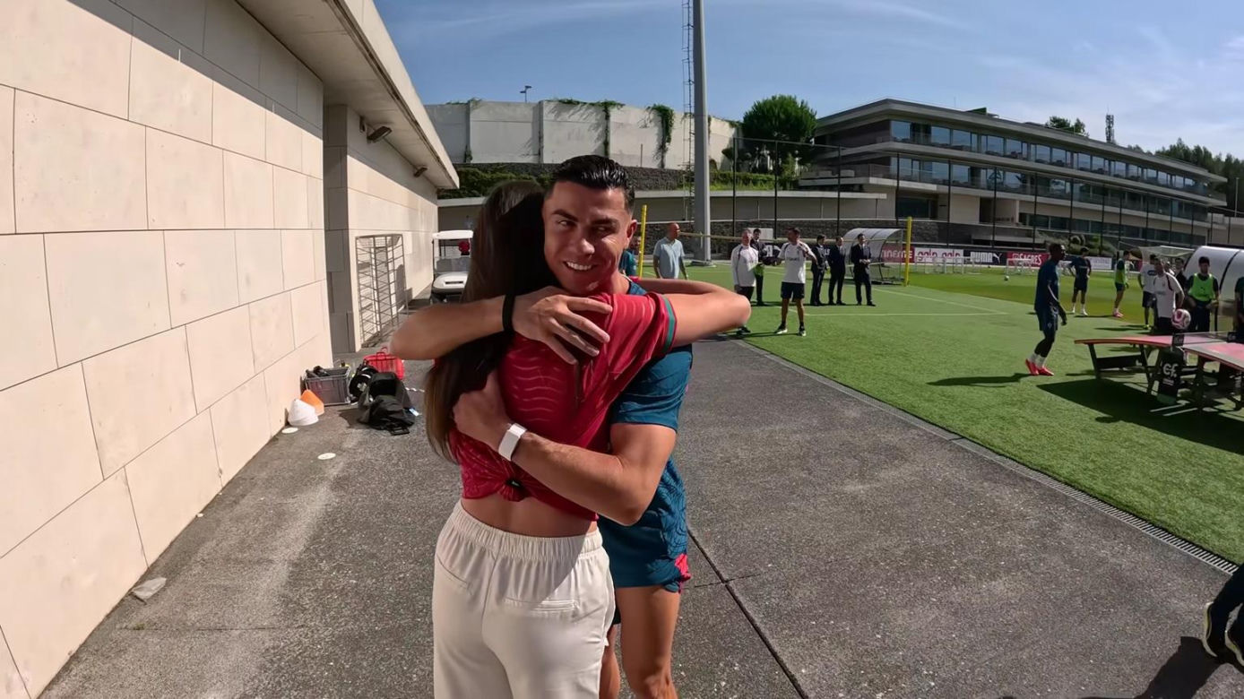 Cristiano Ronaldo i Celine Dept