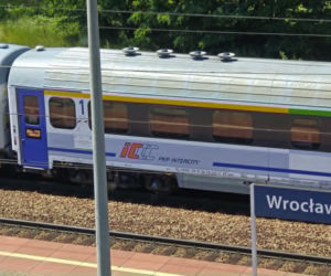 Piekielny upał w weekend. PKP odpowiada, jak przygotowali pociągi na 40 stopni