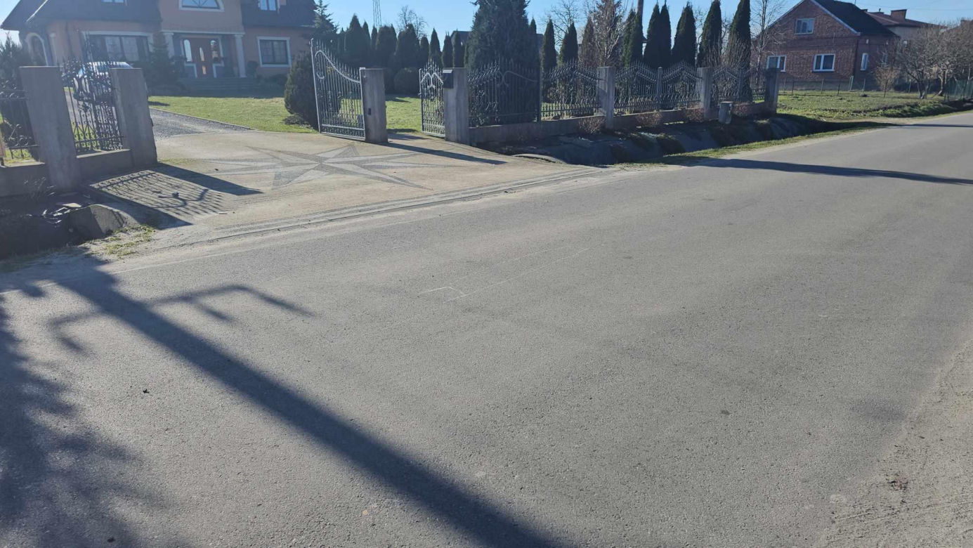 10-letni Dominik zginął przed swoim domem. Rodzina i przyjaciele chłopca są zdruzgotani