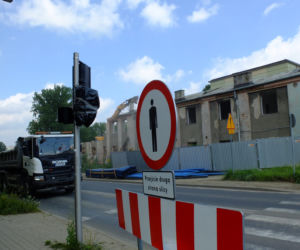 Nie ma gniazd, można wyburzać. Pustostan w centrum Lublina zniknie w ciągu kilku dni