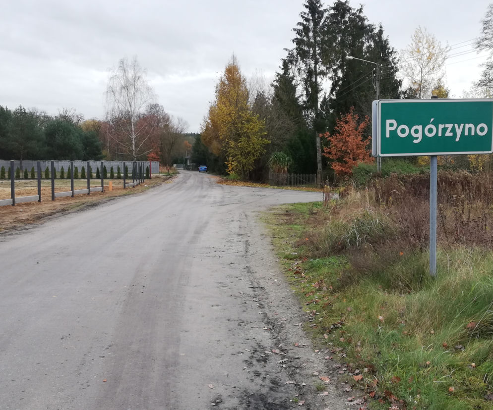 Po kilkunastu latach drogę gruntową zastąpi asfaltowa