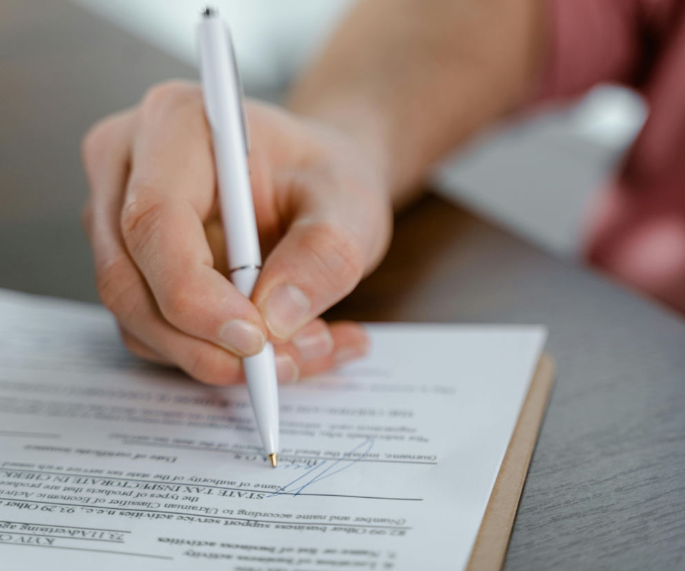 Rewolucja w umowach publicznych. Nowa data wprowadzenia CRU i zero limitów