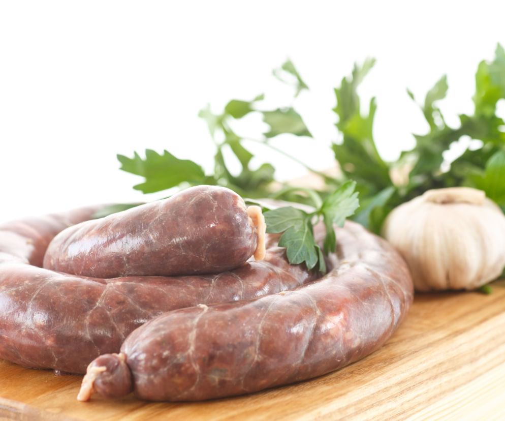 biala-kielbasa-jaki-jest-jej-sklad-z-czego-sie-robi.jpg