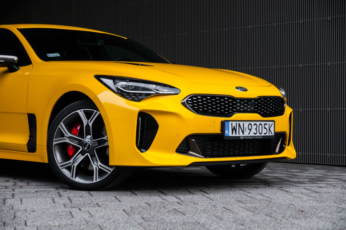 Kia Stinger GT 3.3 V6 T-GDI 366 KM 8AT AWD