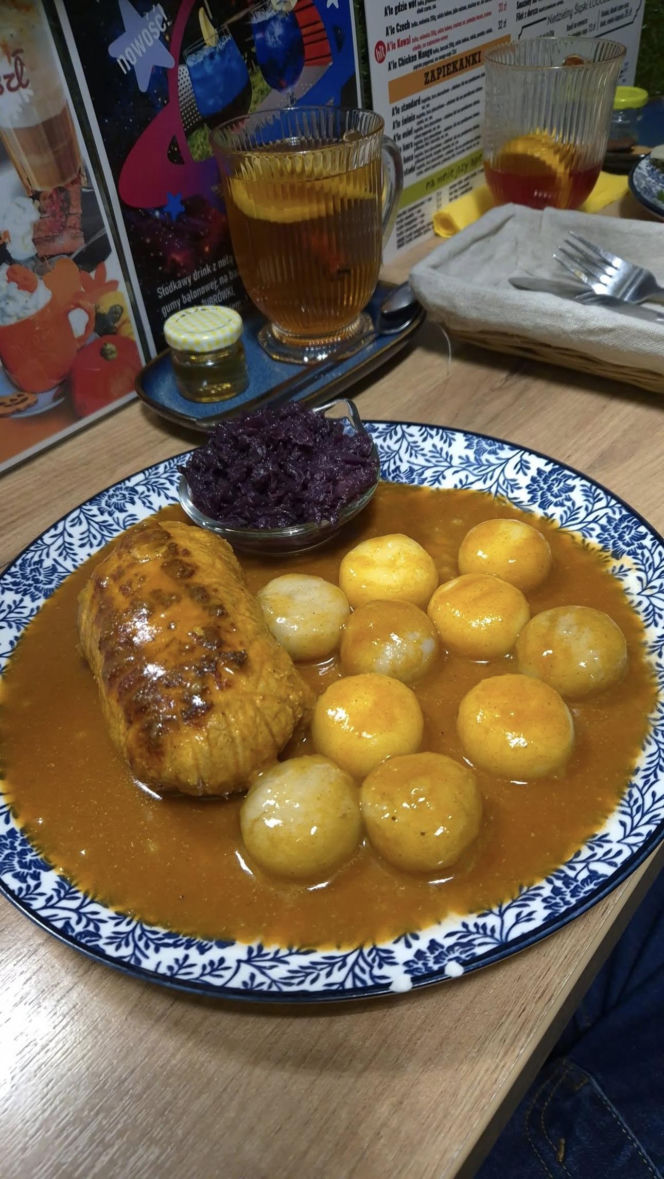 Restauracja A'le dobre w Chorzowie po Kuchennych Rewolucja Magdy Gessler