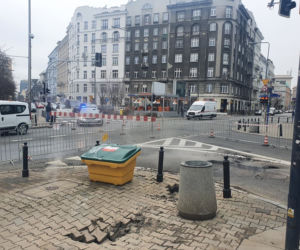 Awaria ciepłownicza w Warszawie 8.12.21! Kłęby dymu na Pięknej i Mokotowskiej! 