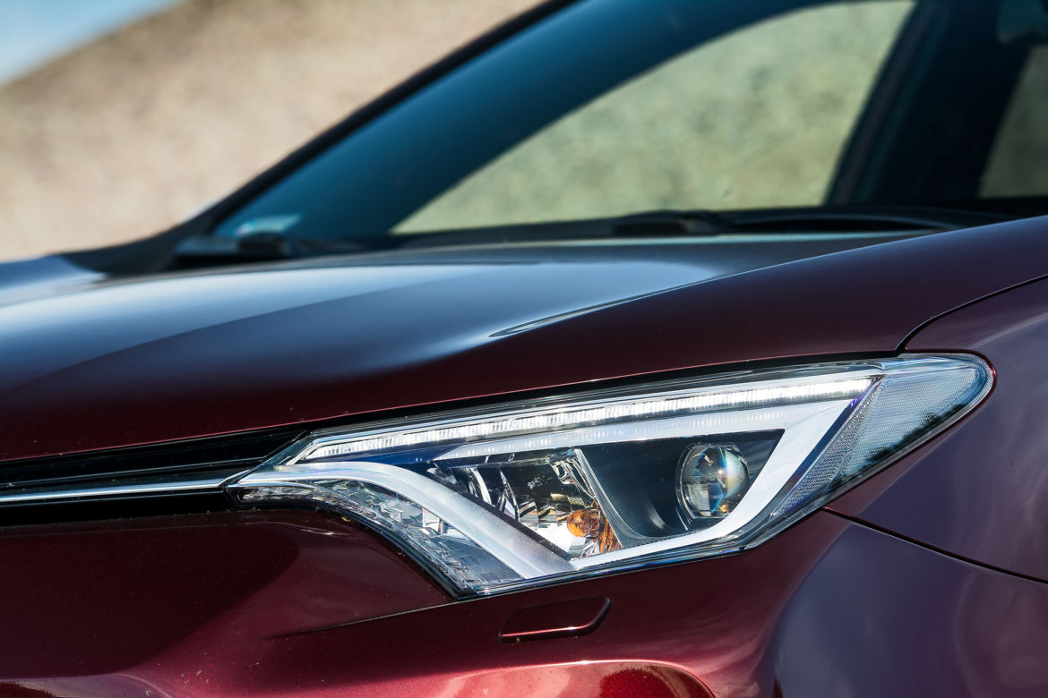 Toyota RAV4 Hybrid E-Four Prestige
