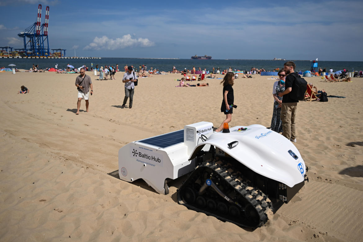 Autonomiczny robot będzie czyścił plażę w Gdańsku