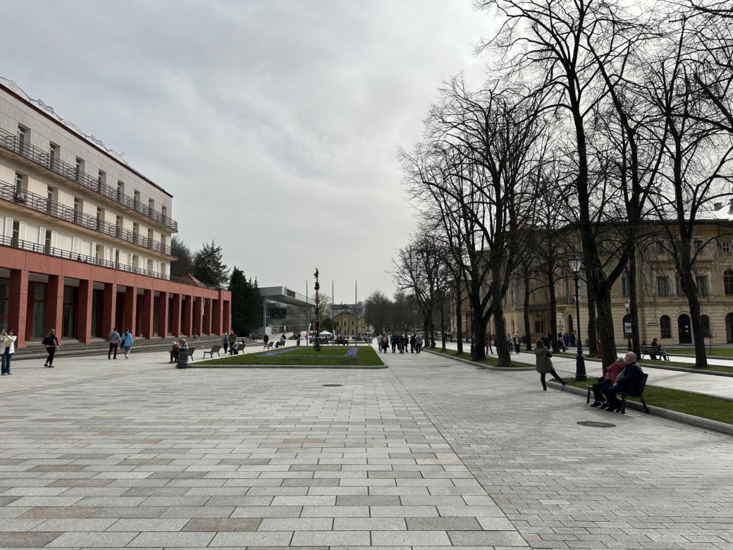Krynica-Zdrój znów tętni życiem. Uzdrowisko przeżywa drugą młodość 