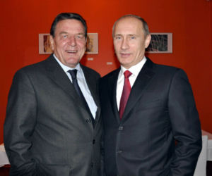  Putin chce zakończyć wojnę? Były kanclerz Niemiec ma z nim dobre relacje i  zdradza szczegóły