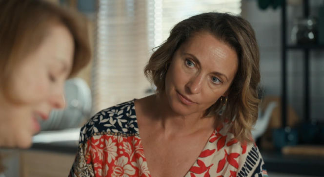 Barwy szczęścia, odcinek 3290. Dorota Kujawiak (Karina Seweryn), Beata (Anita Jancia-Prokopowicz)