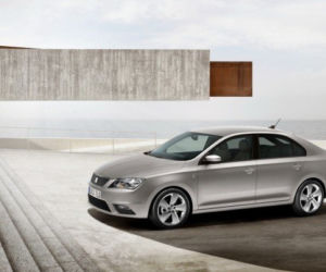 Nowy Seat Toledo 2013