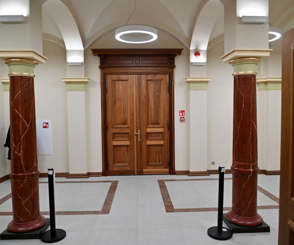 Kiedyś liczono tu pieniądze, teraz wkracza sztuka. Pałac w centrum Szczecina odzyskuje dawny blask