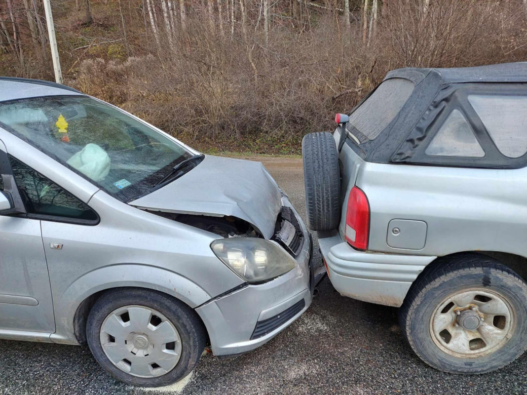 Mini karambol na drodze Starachowice - Wąchock