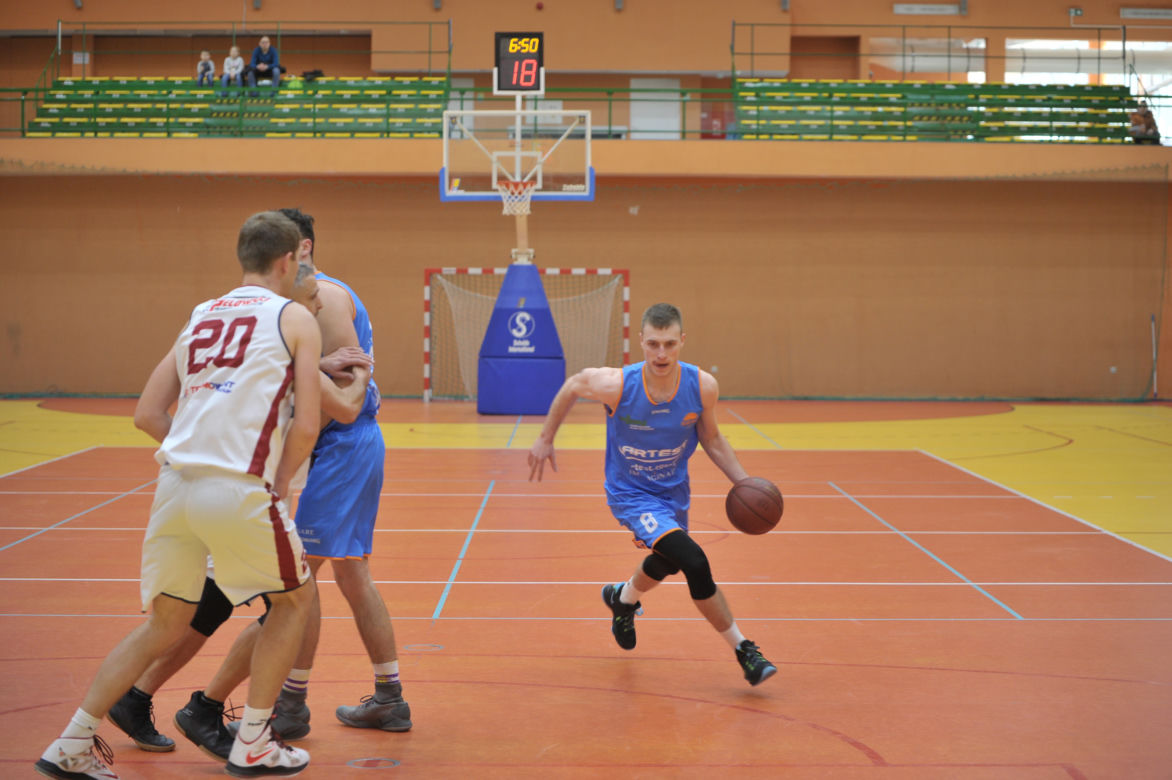 Pierwsza wygrana! Orka Iława Basketball - Chojnicki Klub Sportowy Kolejarz 86:85