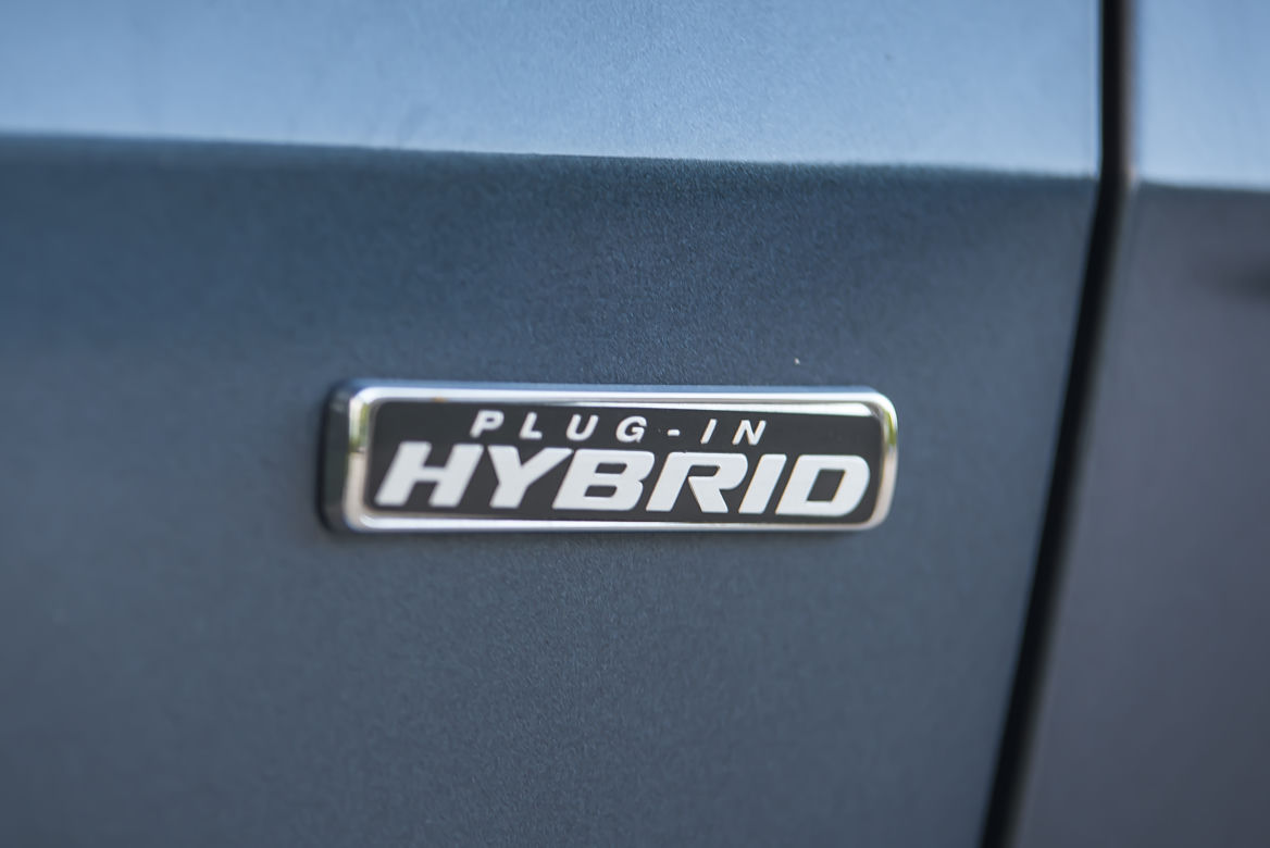 Ford Kuga 2.5 Plug-In Hybrid 225 KM eCVT FWD ST-Line
