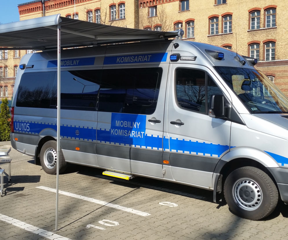 Pojazd Mobilnego Komisariatu w Poznaniu