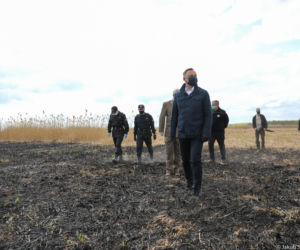 Prezydent nagrodził strażaków, którzy gasili Biebrzański Park Narodowy