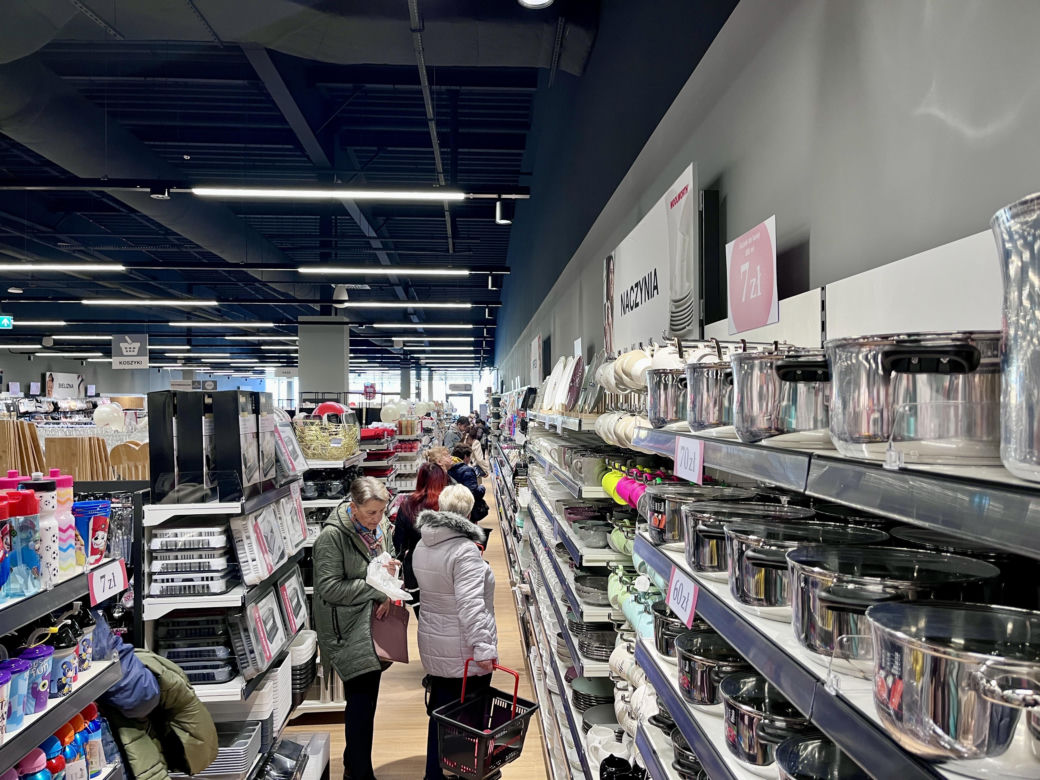 Tłumy na otwarciu sklepu Woolworth w Gorzowie