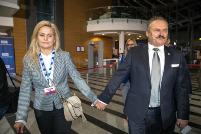 Marek Jakubiak po ślubie! Ożenił się z wieloletnią partnerką!