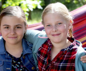 M jak miłość po wakacjach 2018. Lenka (Marysia Głowacka), Basia (Maja Wudkiewicz)