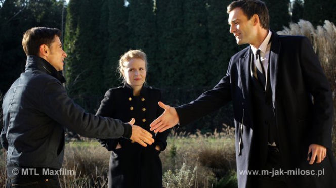 M jak miłość. Christopher Kamiński (Mariusz Zaniewski), Ewa (Dominika Kluźniak), Marek (Kacper Kuszewski)