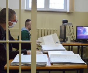 Stają przed sądem na odległość! W dobie koronawirusa wyroki zapadają za pośrednictwem wideo [FOTO]