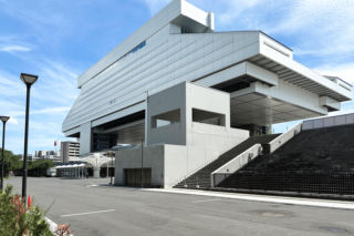 To muzeum jest jak gigantyczny statek, który przez pomyłkę zacumował pośród miejskiej zabudowy. Poznajcie Muzeum Edo-Tokio
