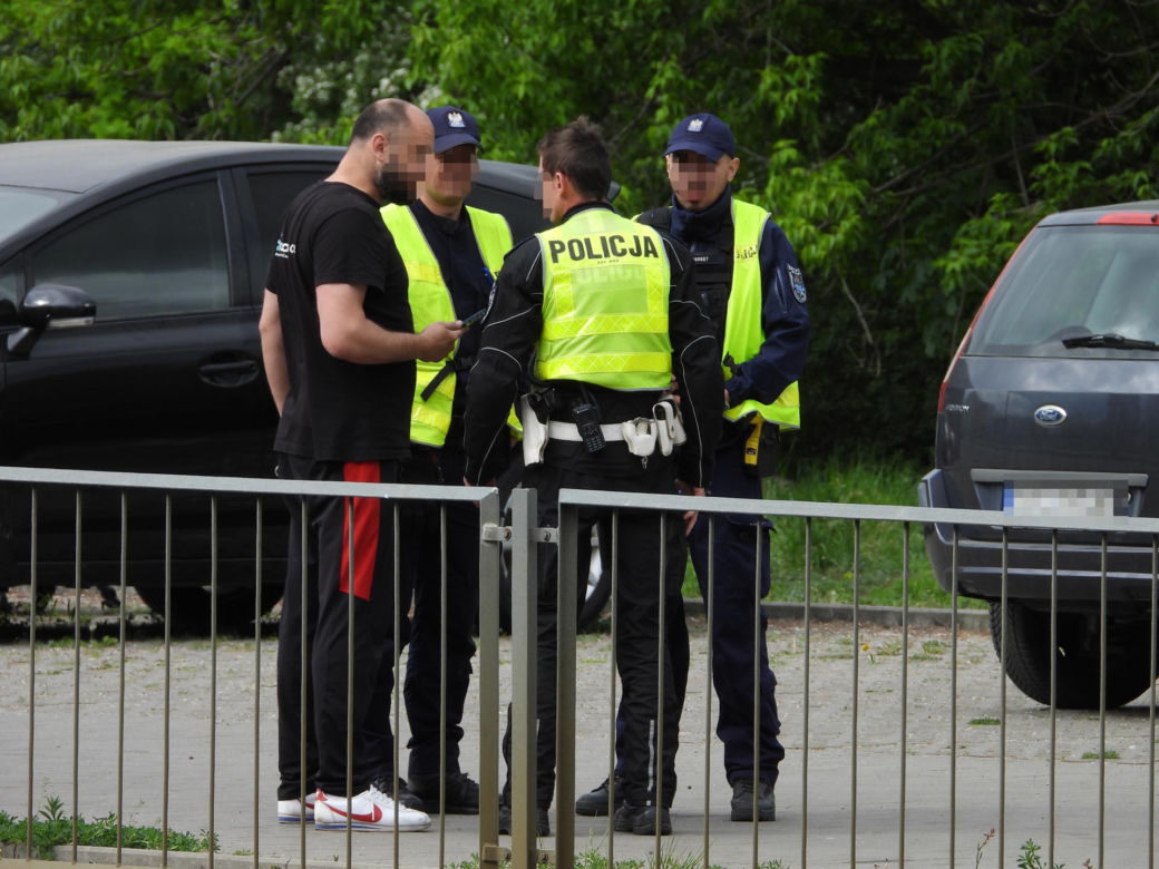Auto wjechało w 10-latka na hulajnodze. Chłopiec w szpitalu