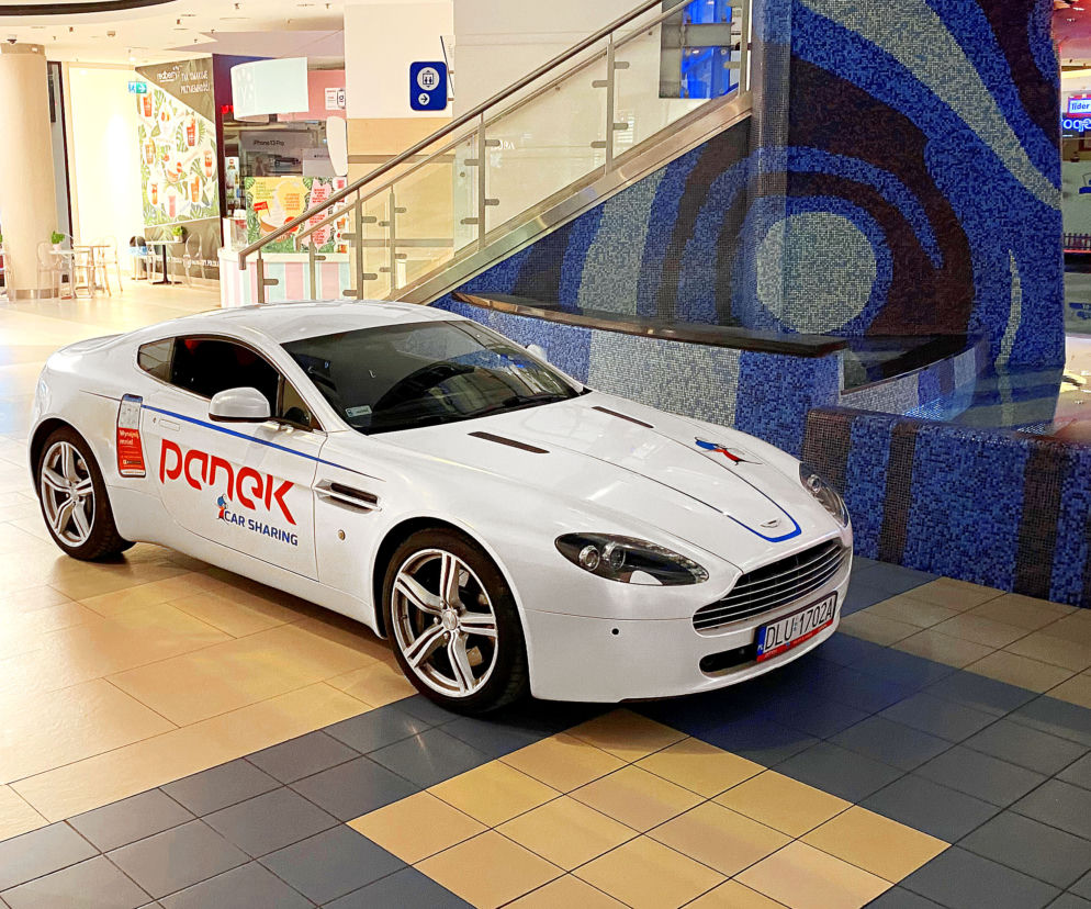 Aston Martin na minuty
