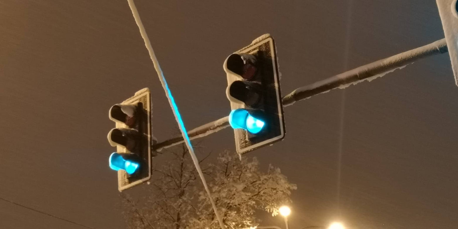 Atak zimy w Białymstoku. Śnieżyca sparaliżowała miasto i region [ZDJĘCIA]